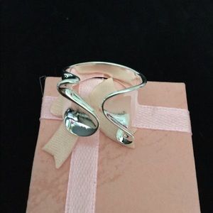 Sterling silver ring catch the wave